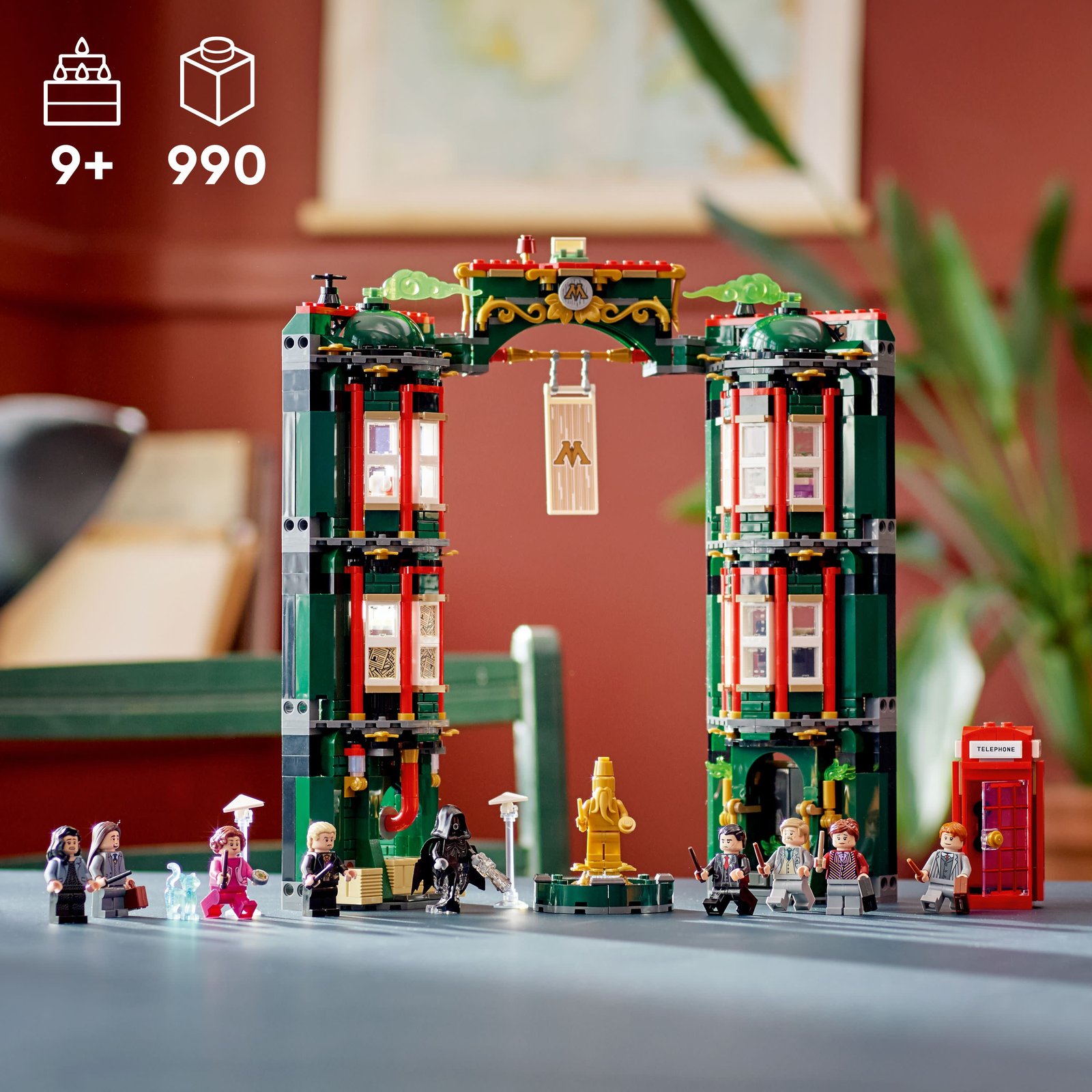 LEGO Harry Potter The Ministry of Magic 76403 Modular Model Building Toy with 12 Minifigures and Transformation Feature, Collectible Wizarding World Gifts · detail image 3